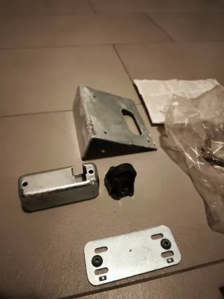 Serratura elettrica CISA 11721-50-1 destra