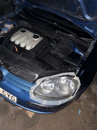 Golf 5 1.9tdi SOLO CAMBIO!!Por moto de cross!!