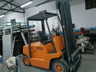 Carretilla elevadora STILL