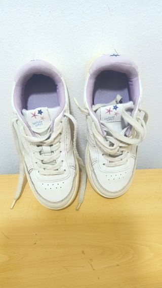Zapatos niña Zara blancos