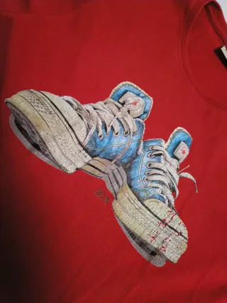 Camiseta con estampado de Converse estilo retro