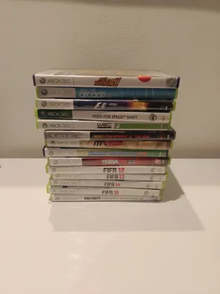 Conjunto di Giochi Xbox 360: FIFA, NBA, Call of Duty..