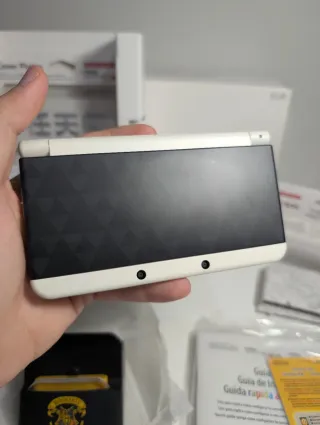 New Nintendo 3DS Ambassador Edition Bianco