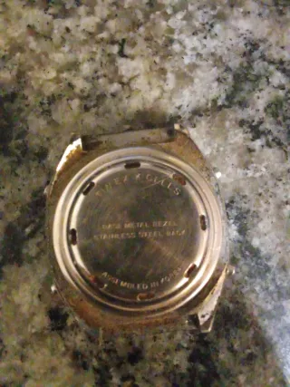 Reloj Timex Digital Metálico