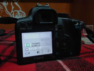 Kit Canon EOS 1000D + 2 Objetivos +kit de Limpieza