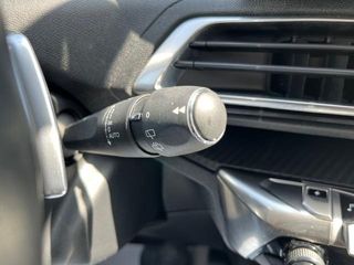 Peugeot 3008 Hybrid 225 Allure e-EAT8 165 kW (225 CV)