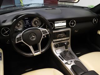 Mercedes-Benz Clase SLK SLK 250 BlueEfficiency 150 kW (204 CV)