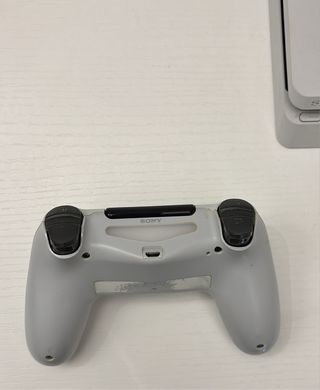 PlayStation 4 Slim 500GB Bianca