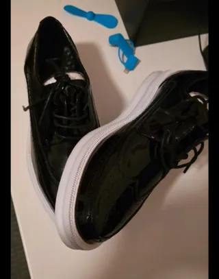 Zapatos charol niño/joven