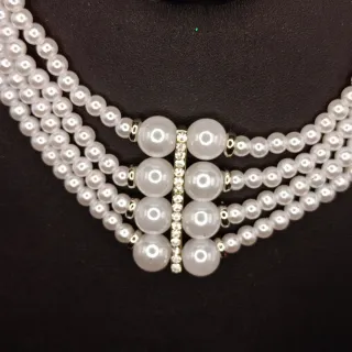 Collana girocollo 4 fili perle acrilico