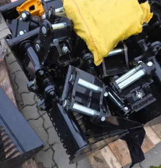 Enganche rápido para excavadora giratoria