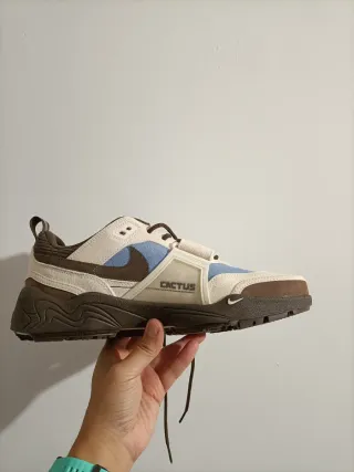 T45 Nike Zoom Field JaXX Travis Scott