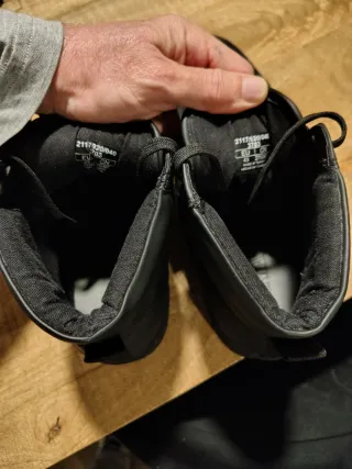 Botas altas negras T43 estilo militar