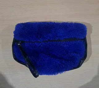Neceser o bolso azul y negro