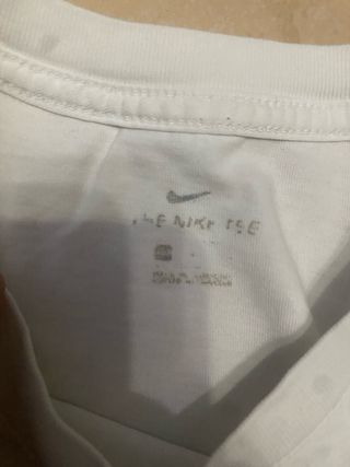 Maglietta Nike bianca con logo