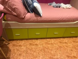 Muebles de habitación perfecto estado ,como nuevo