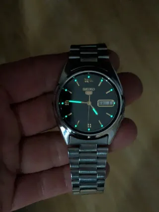 Reloj Seiko 5 Automático Negro/Plata