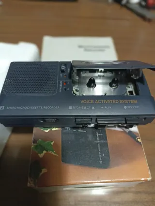 Grabadora Microcassette Voice Activated
