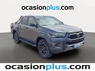 Toyota Hilux 2.8 D-4D C. Doble Invincible A/T 150 kW (204 CV)