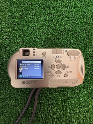 Cámara Digital Sony Cyber-Shot P43 Plata