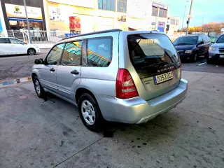 SUBARU FORESTER 4X4