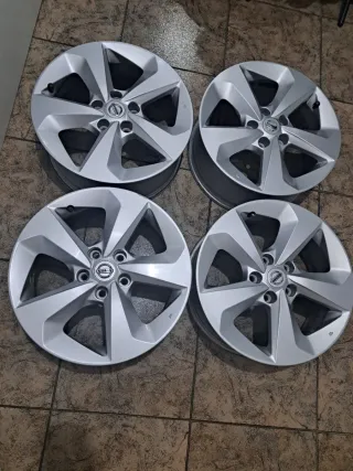 LLANTAS 17 5x114 (NISSAN Y OTROS)