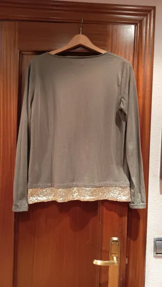 Camiseta Amichi verde lentejuelas bolsillo