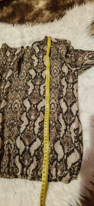 Blusa Estampada Serpiente Talla L