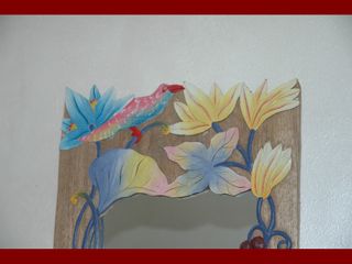 Specchio decorativo in legno intagliato vintage