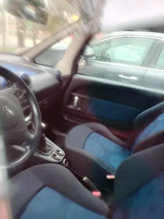 Peugeot 1007 2005