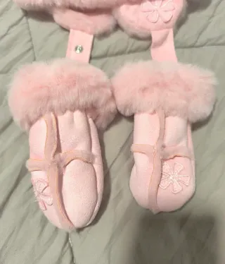 Gorro y manoplas invierno bebé niña rosa