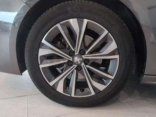 Peugeot 508 5P BlueHDi 130 S&S EAT8 Allure Pack