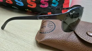 Gafas de sol Ray-Ban RB3146