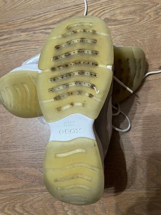 Zapatillas Geox Mujer Grises y Blancas