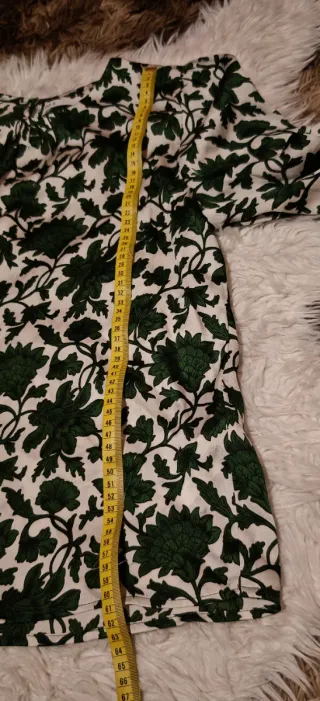 Blusa floral verde y amarilla Talla XL