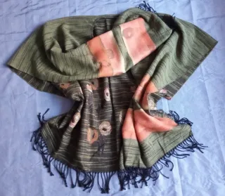 BILBAO Bufanda verde y naranja con estampado flor