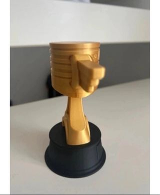 Coppa Piston Disney Pixar Cars 16cm