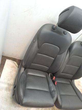 JUEGO ASIENTOS COMPLETO HYUNDAI TUCSON