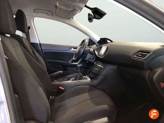 Peugeot 308 5p Style PureTech 130 S&S 6 Vel. MAN