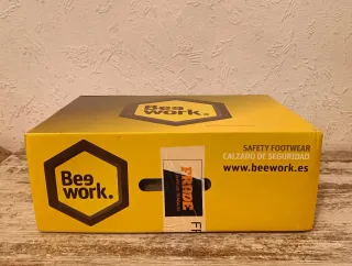 Botas de seguridad NUEVAS - Sin estrenar. Talla 42