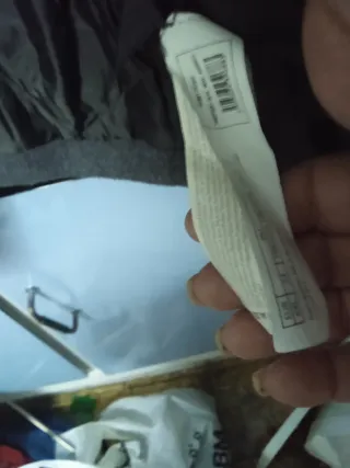 Trenca gris con capucha y pelo