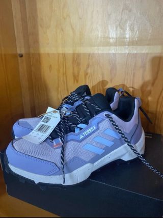 Zapatillas Adidas Terrex (nuevas)