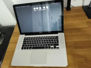 MacBook Pro 2010 Plata