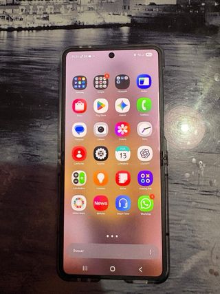 Samsung Galaxy Z Flip 7