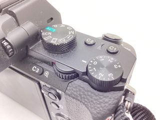 camara digital evil sony alpha 7 ii (ilce-7m2)