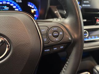 TOYOTA COROLLA 1.8 HYBRID STYLE E-CVT 122 5P