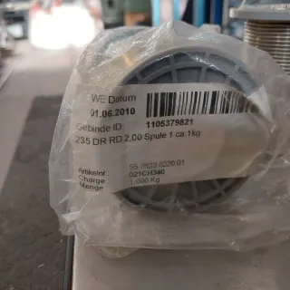 Hilo de soldadura sin plomo.