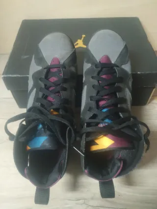 Nike Air Jordan 7 Bordeaux talla 40.