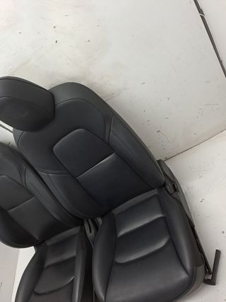 JUEGO ASIENTOS COMPLETO TESLA Model 3