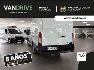Ford Transit L4 H3 Trend 130CV Pantalla táctil SYNC con Bluetooth, navegador, radio y compatibilidad con apps